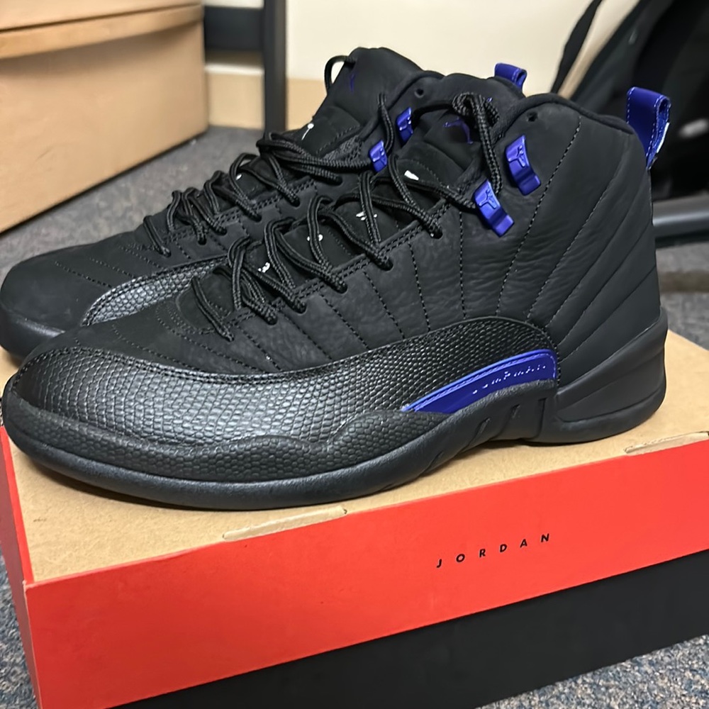 Jordan 12 “Dark Concord” Size: 10.5